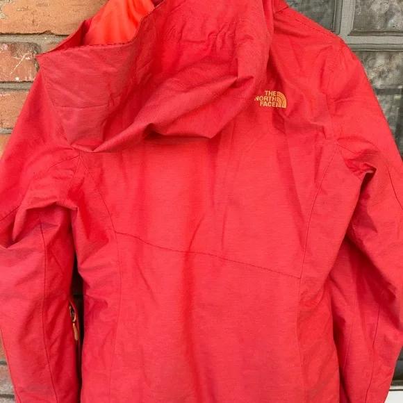 The North Face 3-in-1 Triclimate Jacket - Picture 7 of 14